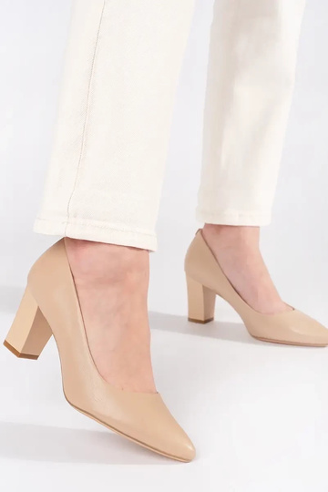 Mocassini da donna slip-on... 2