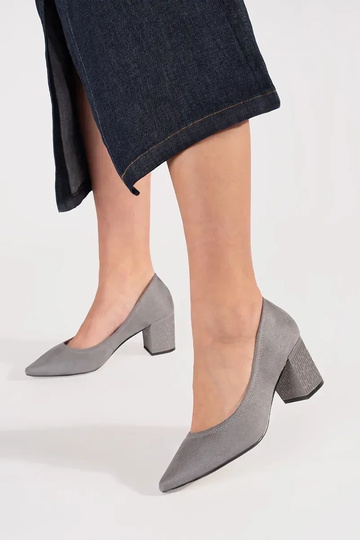 Décolleté grigie in suede... 2
