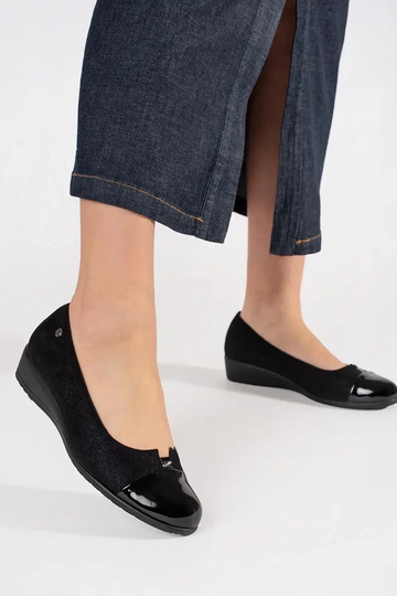 Mezze sole nere con punte... 2