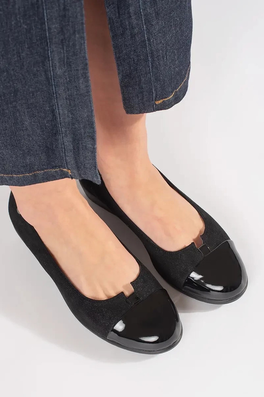 Mezze sole nere con punte verniciate Mezze sole nere con punte verniciate