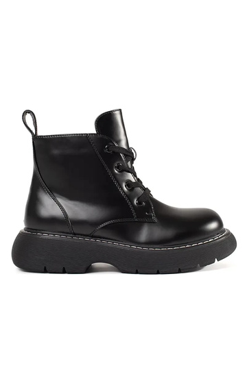Scarpe nere con plateau