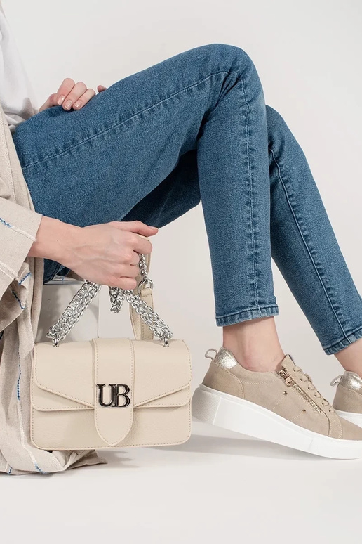 Piccola borsa azzurra da donna con...