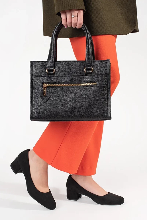 Décolleté nere in camoscio Sergio Leone Décolleté nere in camoscio Sergio Leone