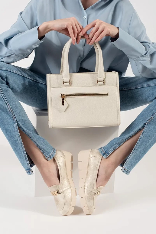 Mocassini con zeppa e catena color oro