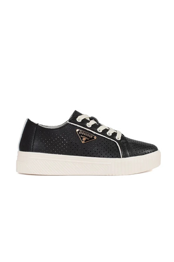 Scarpe da ginnastica nere...