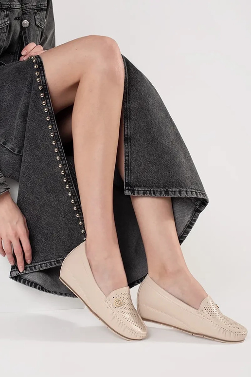 Stivaletti da donna color sabbia con...