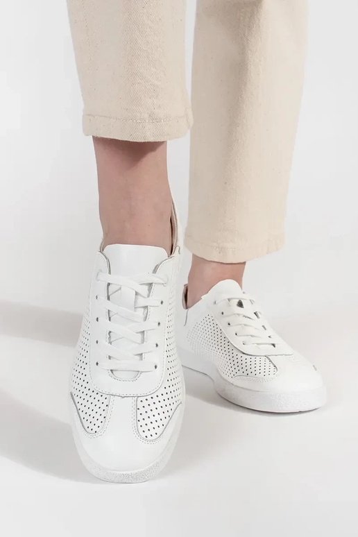 Scarpe sportive bianche traforate in...