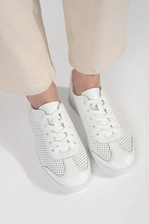 Scarpe sportive bianche traforate in...