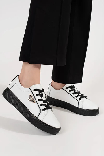 Sneakers in pelle bianca e... 2