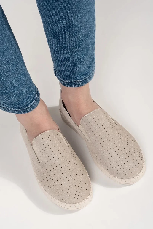 Mocassini color sabbia in pelle leggera Mocassini color sabbia in pelle leggera