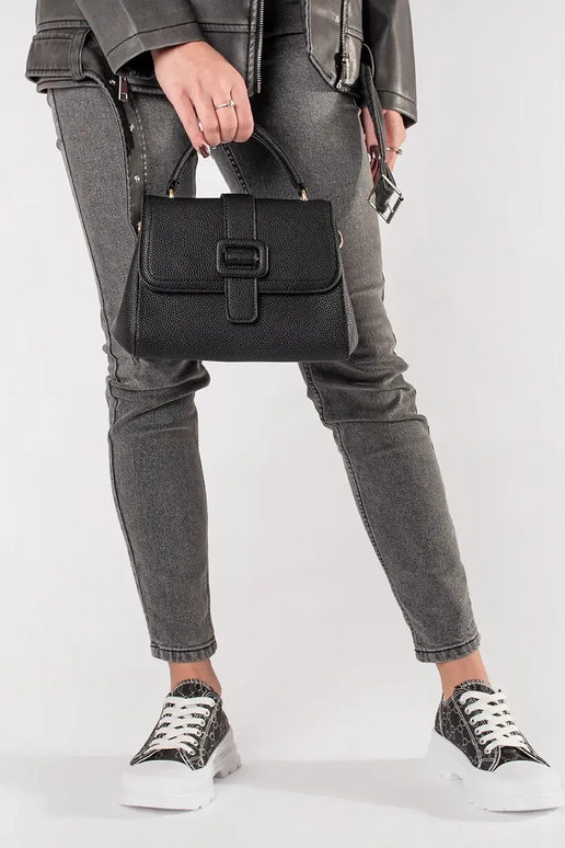 Borsa nera piccola con elementi dorati