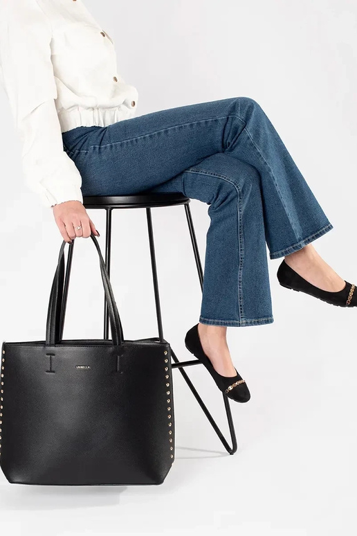 Grande borsa shopper nera con borchie