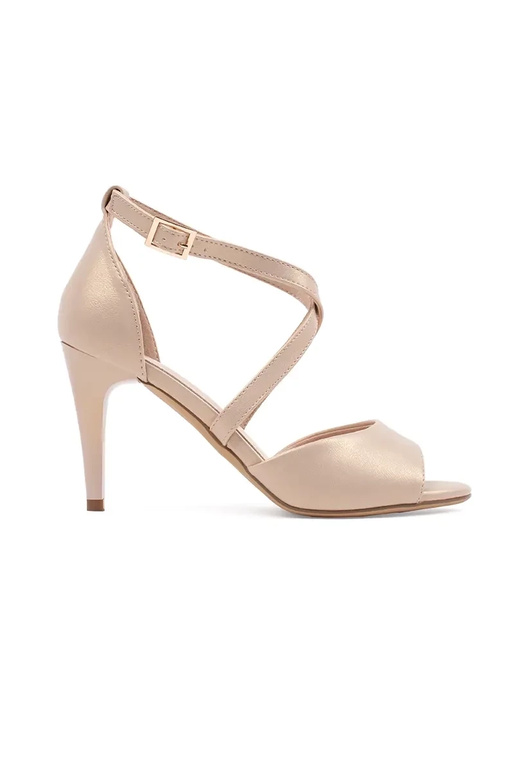 Sandali bianchi comodi a zeppa