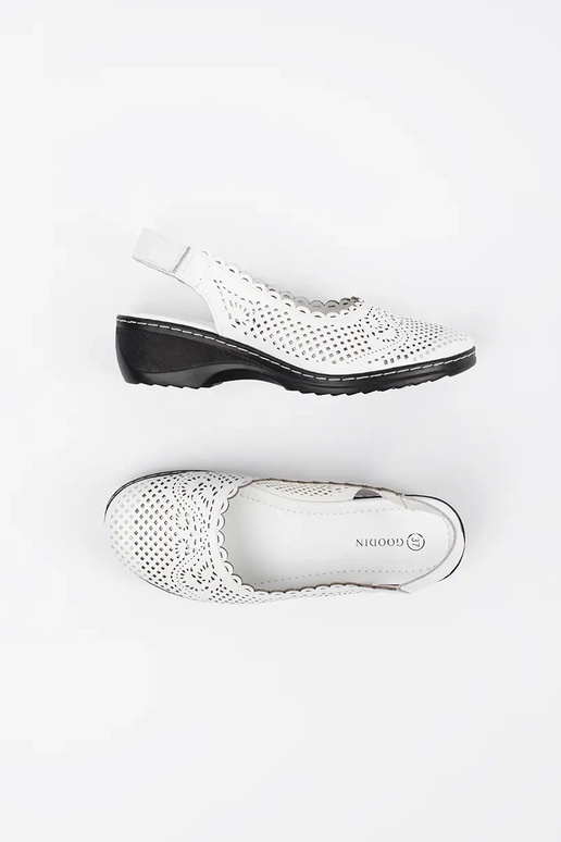 Sandali da donna color sabbia con...