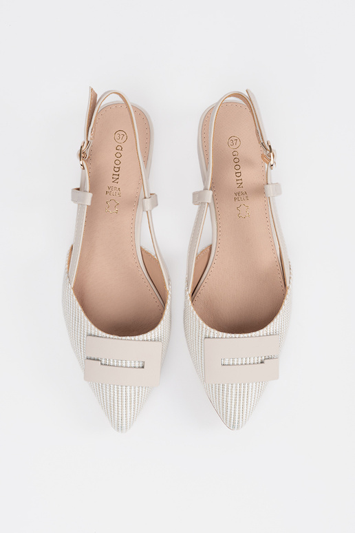 Sandali bianchi con tacco aperto