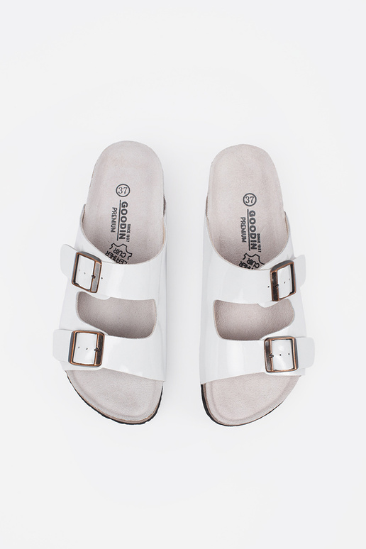 Ciabatte bianche a suola piatta