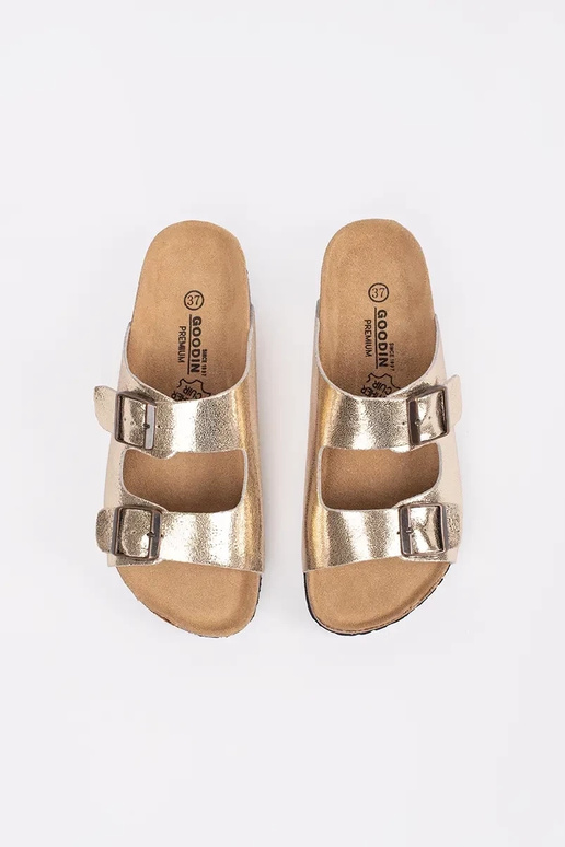 Ciabatte dorate a pianta piatta