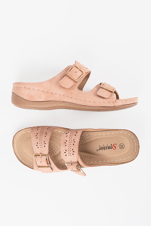 Sandali su bassa piattaforma con... Sandali su bassa piattaforma con...