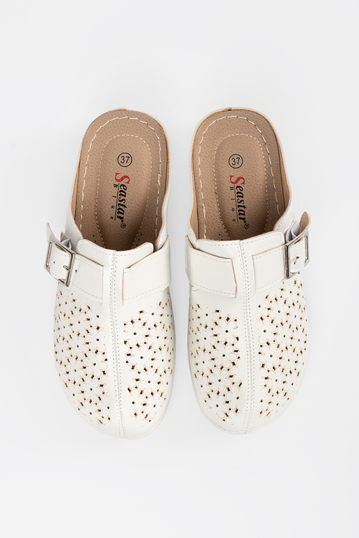 Pantofole con punta chiusa e fibbia...