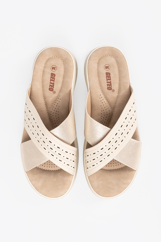 Ciabatte con piattaforma color avorio