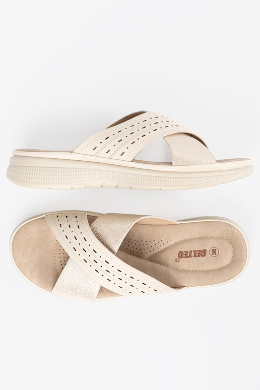 Ciabatte con piattaforma color avorio