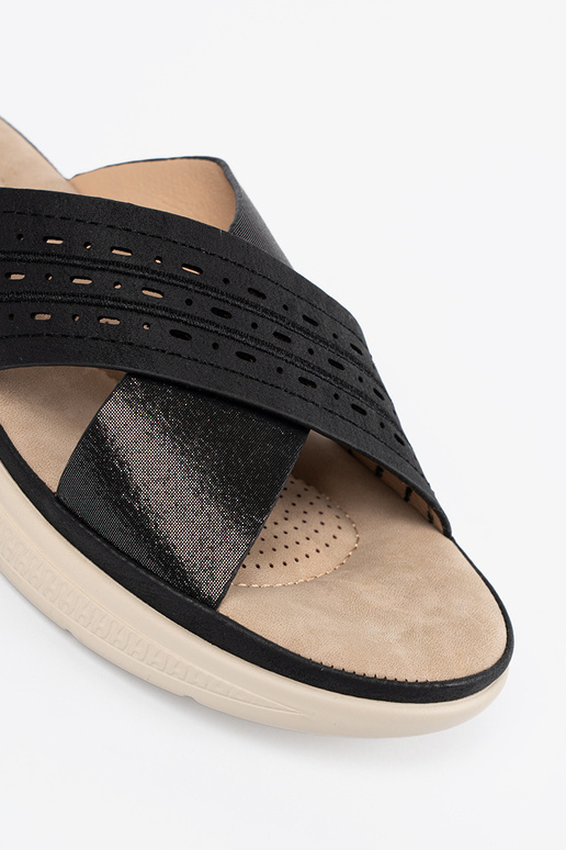 Ciabatte con piattaforma nere Ciabatte con piattaforma nere