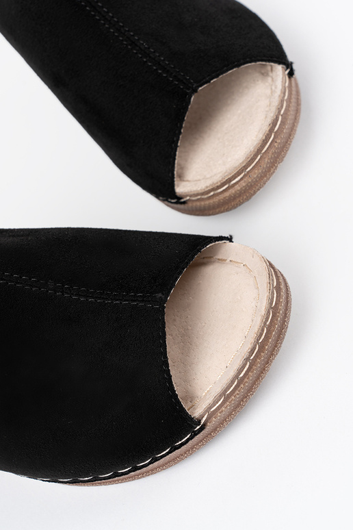 Ciabatte da donna con piattaforma nere Ciabatte da donna con piattaforma nere