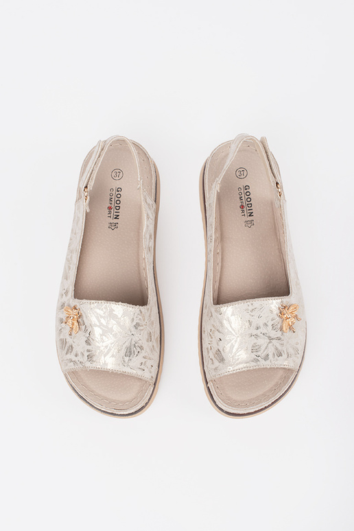 Sandali color avorio con platform e...