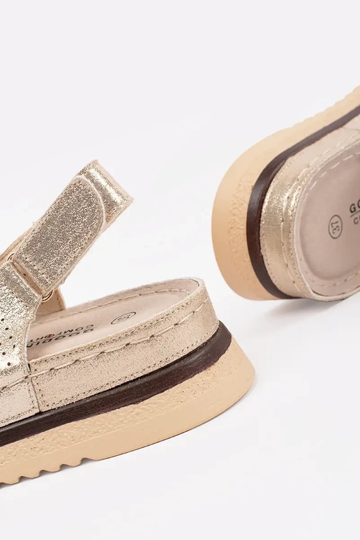 sandalini morbidi con elementi in...