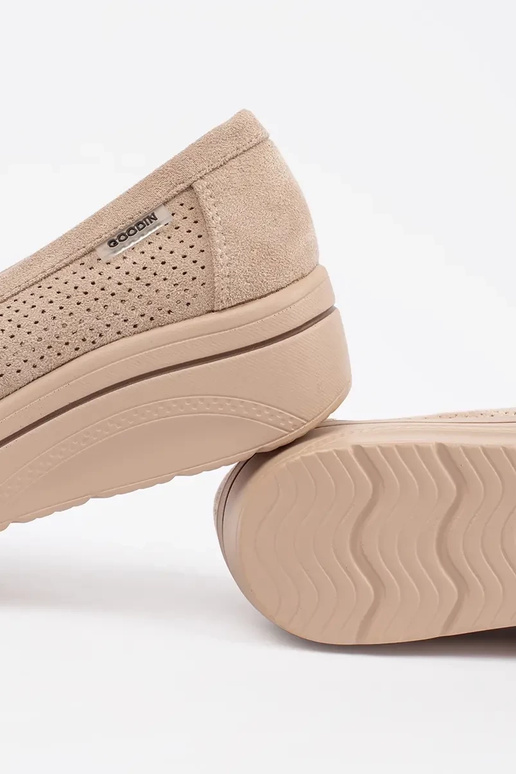 mocassini color sabbia con suola spessa