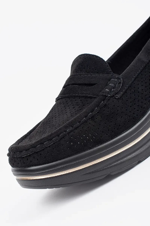 mocassini neri con suola spessa