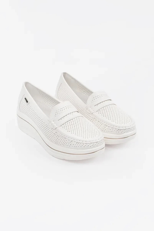 mocassini bianchi con suola spessa