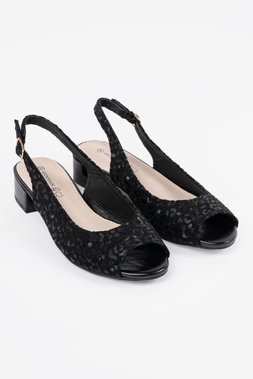 Sandali neri a tacco basso... 2