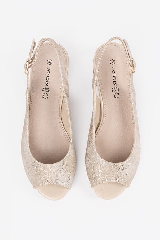 Sandali da donna color sabbia con... Sandali da donna color sabbia con...