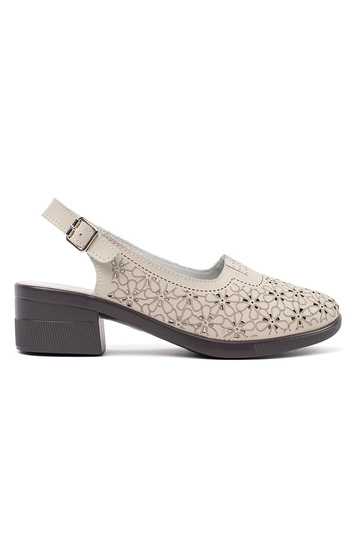 Sandali color sabbia con...