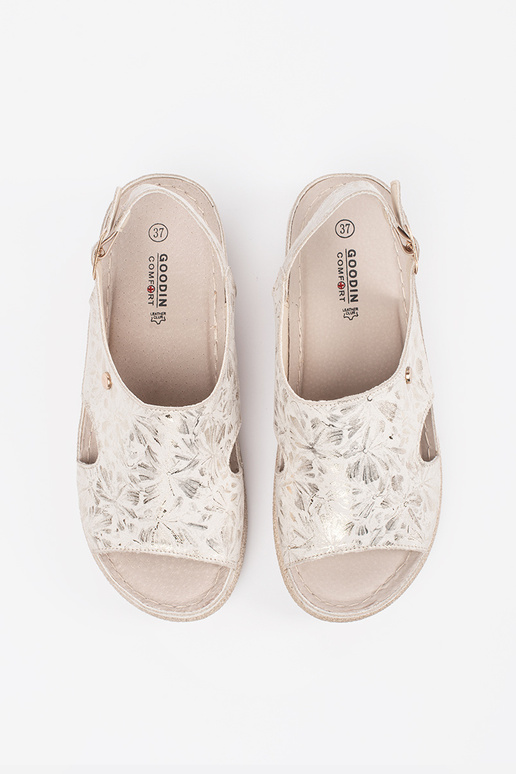 Sandali Piani in Pelle Avorio con Fibbia