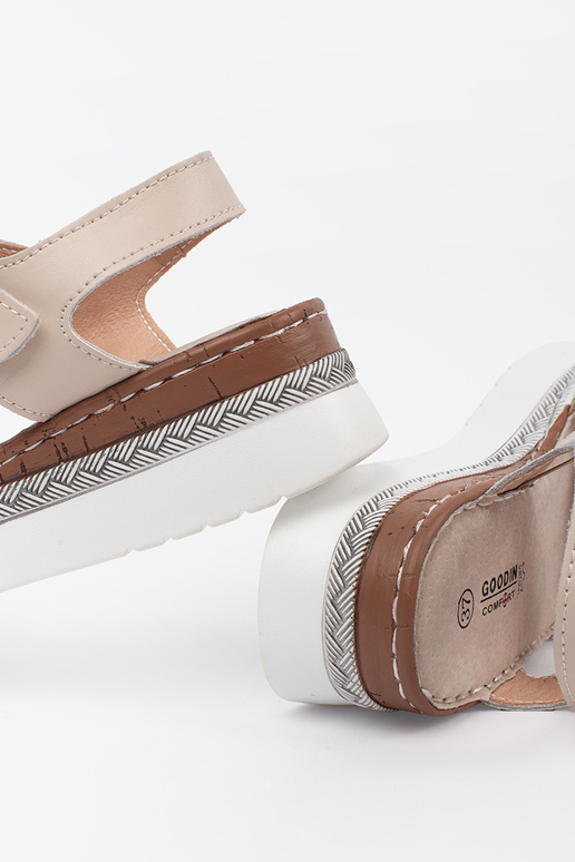 Sandali con Piattaforma Color Sabbia...