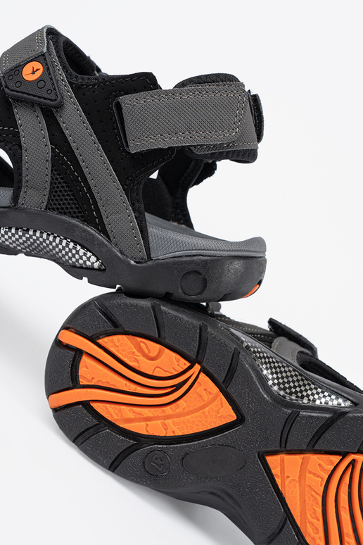 Scarpe sportive grigie Scarpe sportive grigie