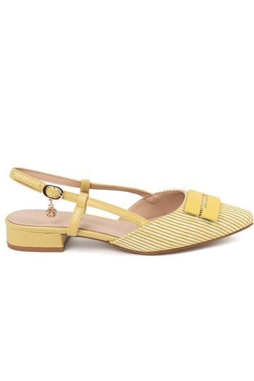 Sandali gialli per donna...