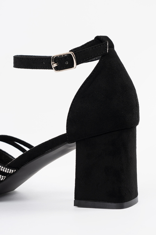 Sandali da donna neri in suede con tacco Sandali da donna neri in suede con tacco