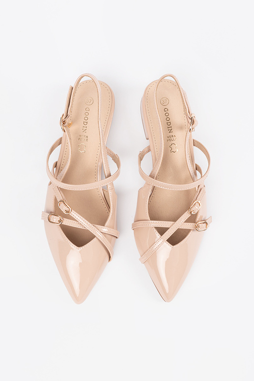 Décolleté laccate color sabbia per... Décolleté laccate color sabbia per...