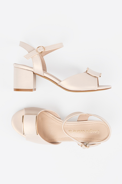 Sandali da donna marroni a suola...