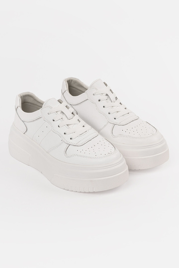 Sneakers bianche in pelle... 2