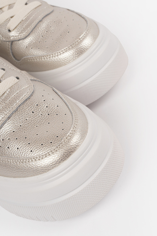 Sneakers in pelle color oro da donna...