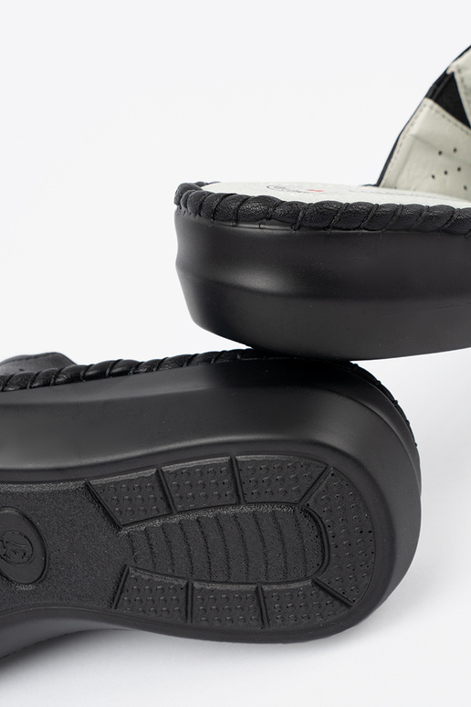 Ciabatte con inserti in pelle nere