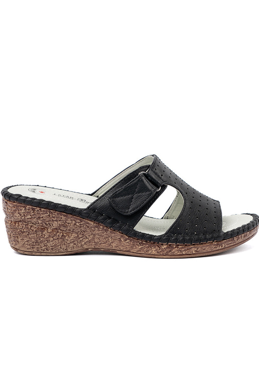 Ciabatte con piattaforma e intagli nere