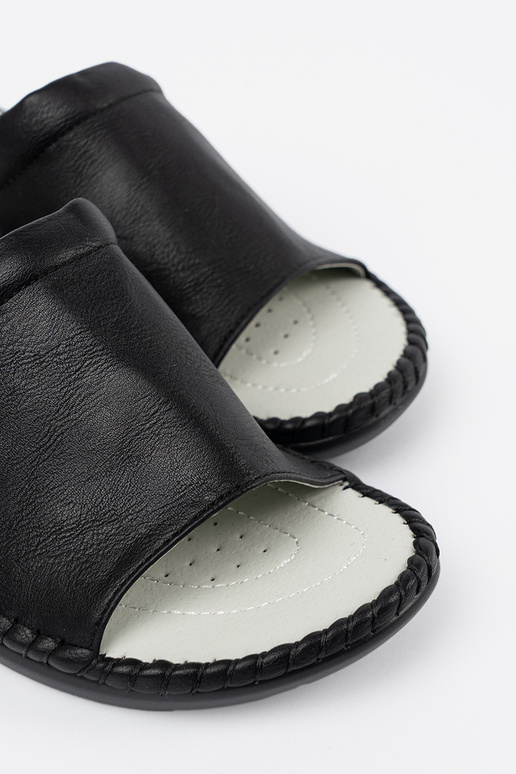 Ciabatte da donna con inserti in...