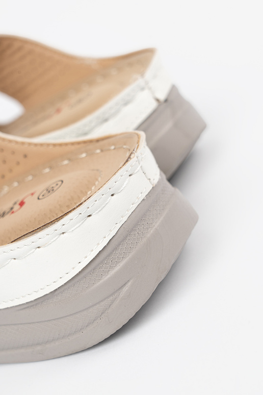 Ciabatte con piattaforma bassa bianche