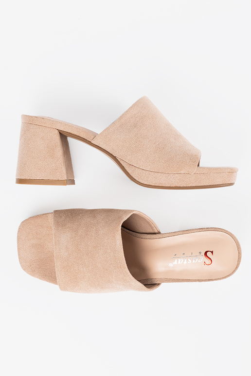 Ciabatte donna con tacco alto color... Ciabatte donna con tacco alto color...