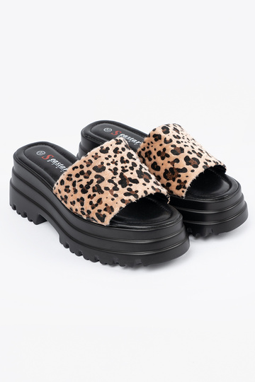 Pantofole con una... 2